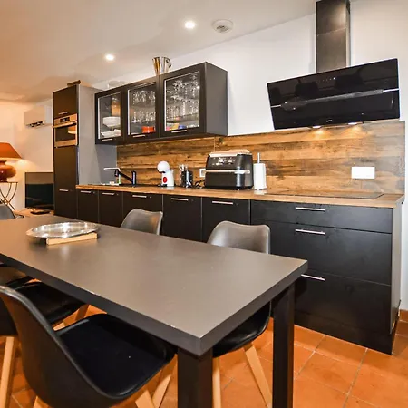 Awesome In With Private Swimming Pool, Be Inside Or Outside Vakantiehuis *