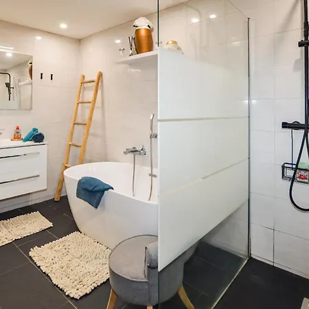 Holiday home Awesome In With Private Swimming Pool, Be Inside Or Outside