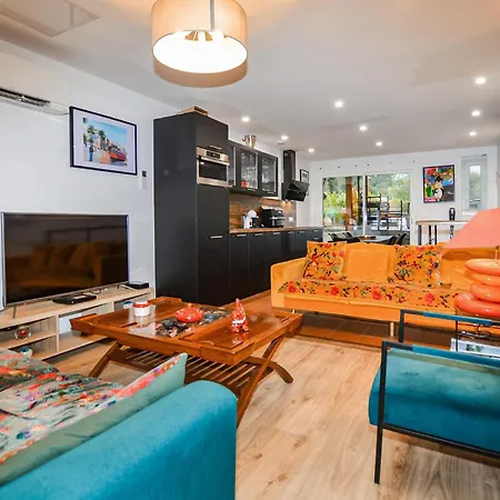 Awesome In With Private Swimming Pool, Be Inside Or Outside Σπίτι διακοπών Vero