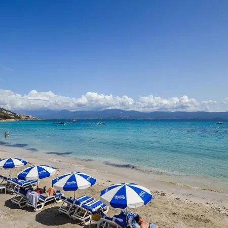 Σπίτι διακοπών Awesome In With Private Swimming Pool, Be Inside Or Outside