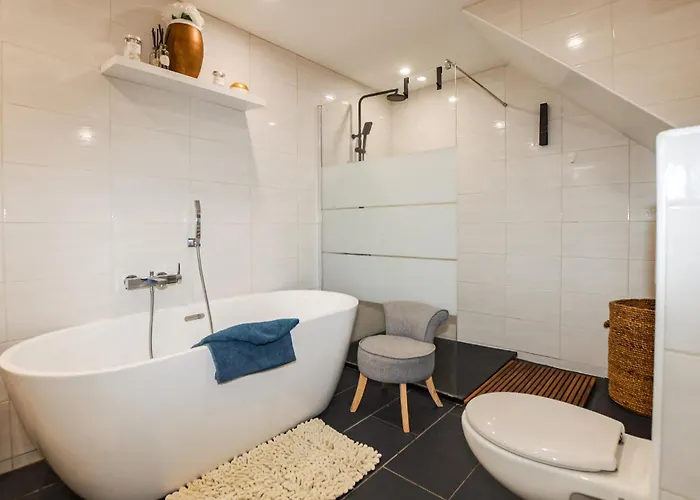 Σπίτι διακοπών Awesome In With Private Swimming Pool, Be Inside Or Outside *